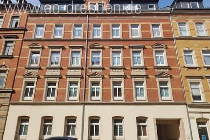 Freundliche 2-Zimmer-Wohnung in kernsaniertem Gründerzeithaus im Lutherviertel - Chemnitz Bernsdorf
