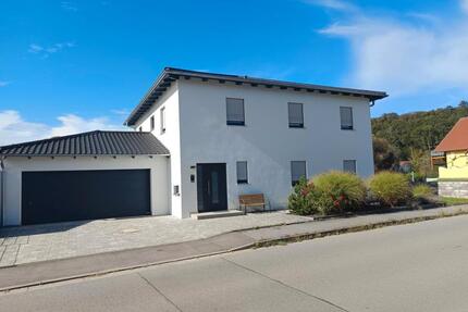 Luxuriöses Einfamilienhaus Stadtvilla - Teublitz