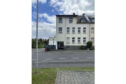 Haus zum Kaufen in Limburg 399.000,00 € 204 m²