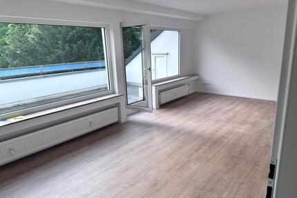 Lichtdurchflutete 2,5-Zimmer-Wohnung mit Balkon und EBK - Hagen Hagen-Nord