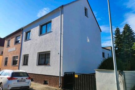 Stadthaus in 04910 - 122.000,00&nbsp;EUR Kaufpreis, ca.&nbsp; 180,00&nbsp;m&sup2; in Wolmirstedt (PLZ: 39326)