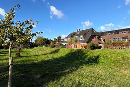 Doppelhaushälfte: Sackgassenendlage mit großem Garten - Jübek