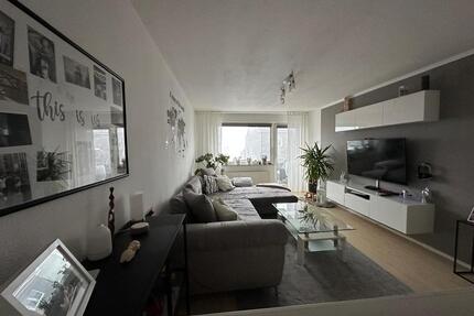 Zentral gelegene 2-Zi-Whg. mit Balkon - Wermelskirchen