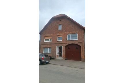 Mehrfamilien Haus - 149.500,00&nbsp;EUR Kaufpreis, ca.&nbsp; 210,00&nbsp;m&sup2; in Warburg (PLZ: 34414)