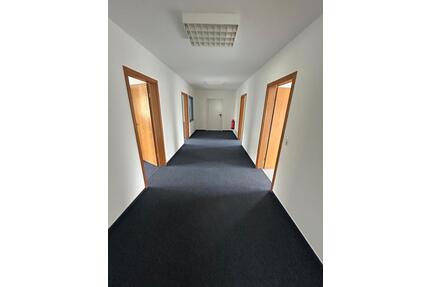 Bürofläche im Erdgeschoss mit ca. 130 m² in Schutterwald zu vermieten