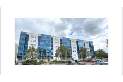 Frisch renovierte 4-Raum Wohnung mit Aufzug zu vermieten - Greifswald Groß Schönwalde