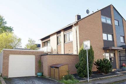 RESERVIERT***Traumhaftes, top-gepflegtes Zuhause für die ganze Familie – großzügig (6 Zimmer!) und einladend *** - Kerpen Horrem