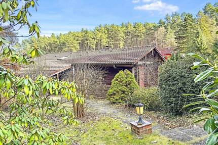 Ferienhaus im Grünen, mit großem Garten und Kachelofen bei Bleckede