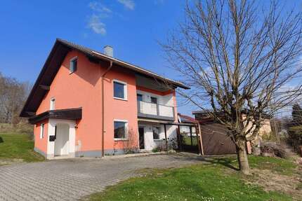 Haus zum Kaufen in Auerbach Engolling 275.000,00 € 110 m² - Auerbach / Engolling