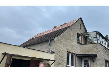 Grundstück mit sanierungsbedürftiger Bebauung - Panketal