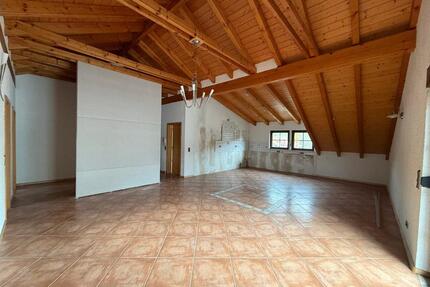 Dachgeschoßwohnung voll Nutzbar - Wald-Michelbach