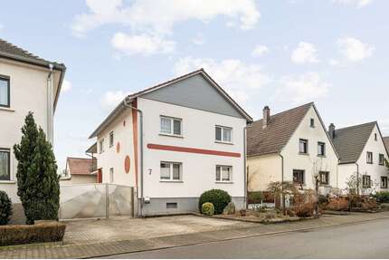 Haus zum Kaufen in Waghäusel Kirrlach 699.000,00 € 256 m² - Waghäusel / Kirrlach