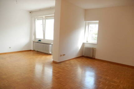 Trier Innenstadt 3 ZKB 86,64 qm, Balkon DG 2. OG o. Fahrstuhl, ruhig gelegen, Stellplatz