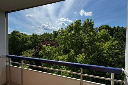 Wohnung zum Kaufen in Potsdam 199.000,00 € 60.67 m²