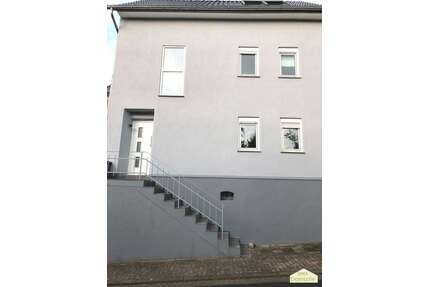 Haus zum Mieten in Burgschwalbach 850,00 € 110 m²