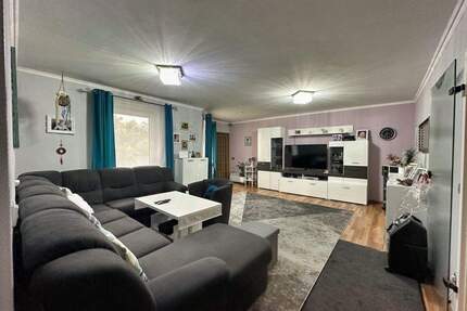 renovierte 3 Zimmer Wohnung, vollmöbliert - Essen Altenessen-Süd