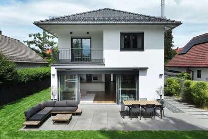 Haus zum Kaufen in München 2.349.000,00 € 195 m²