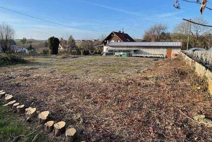 Ruhige Lage, Helles und gut bebaubares Grundstück Gewerbliche oder Wohnnutzung - Schefflenz Mittelschefflenz