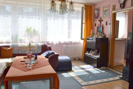 Wohnung zum Kaufen in Düsseldorf 215.000,00 € 76 m²