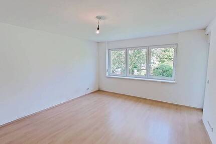 +Hell, gemütlich, komplett: 3-Zimmer-Wohnung inklusive EBK und Balkon+ - Celle Vorwerk