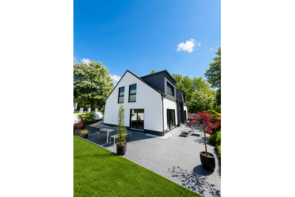 Haus zum Kaufen in Ratingen 1.760.000,00 € 252 m²