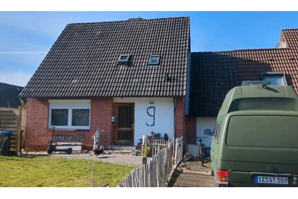 DHH 1970 , 100 m2 668m2 30er Zone , Sackgasse Grundschule - Horst (Holstein)