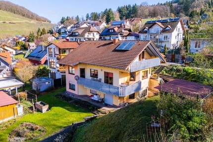 Haus zum Kaufen in Sulzburg 720.000,00 € 210.6 m²