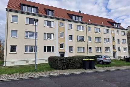 Wohnung zum Kaufen in Groitzsch 79.000,00 € 81 m²