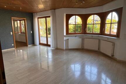 2 Zimmer ELW im Grünen - 650,00&nbsp;EUR Kaltmiete, ca.&nbsp; 55,00&nbsp;m&sup2; in Beuren (PLZ: 72660)