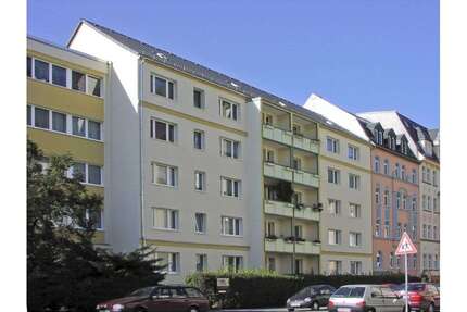 Wohnung zum Mieten in Plauen 309,82 € 52.69 m²