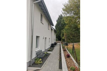 Haus zur Miete - 1.900,00&nbsp;EUR Kaltmiete, ca.&nbsp; 190,00&nbsp;m&sup2; in Albisheim (Pfrimm) (PLZ: 67308)