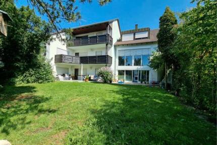 Individuelle Maisonette- Wohnung mit Balkon, Wintergarten - Veitsbronn