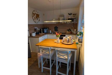 Perfekt für Grenzgänger: Renovierte 2-Zi-Whg mit Ter. nahe Basel - Efringen-Kirchen