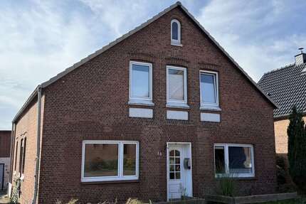 Haus zum Kaufen in Wilster 149.000,00 € 189.59 m²