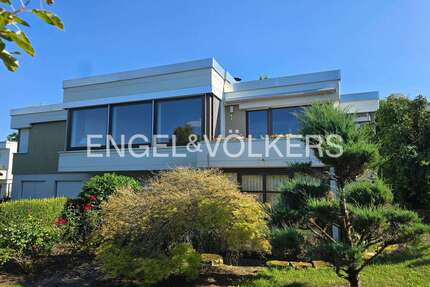 Haus zum Kaufen in Rottenburg 1.060.000,00 € 350 m²
