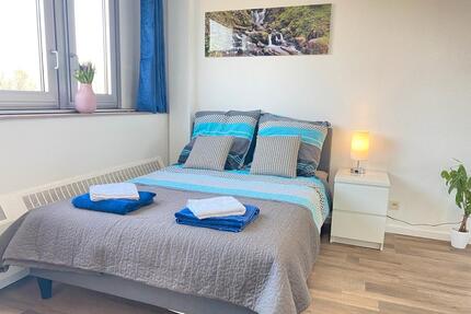 1-Zimmer-Wohnung Ehrenfeld - 650,00&nbsp;EUR Kaltmiete, ca.&nbsp; 30,00&nbsp;m&sup2; in Köln (PLZ: 50825) Ehrenfeld