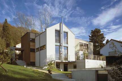 Haus zum Kaufen in Lörrach 2.296.000,00 € 348 m²