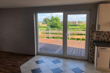 3 Raum Dachgeschoßwohnung - 480,00&nbsp;EUR Kaltmiete, ca.&nbsp; 66,00&nbsp;m&sup2; in Malchow (PLZ: 17213)