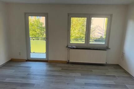 3 ZKB mit Balkon - 525,00&nbsp;EUR Kaltmiete, ca.&nbsp; 68,00&nbsp;m&sup2; in Bad Salzuflen (PLZ: 32105)