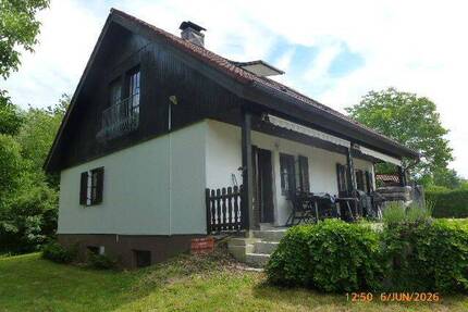 Gemütiches Wohnen mit großen Grundstück in ruhiger und sonniger Lage - Bayerbach b. Ergoldsbach Mausham