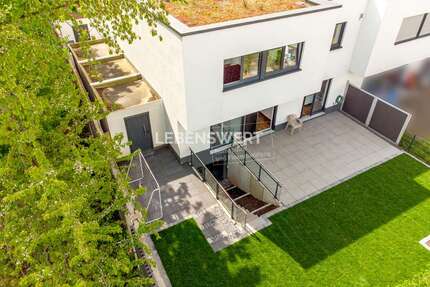 Haus zum Kaufen in Monheim am Rhein 695.000,00 € 144 m²