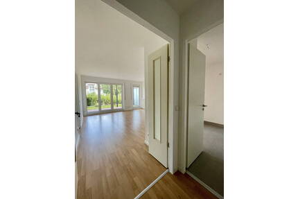 Gepflegte 2-Zimmer-Wohnung mit Terrasse in Werder - bezugsfrei ab 01.05.