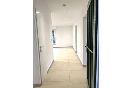 Helle 3 Zimmer Wohnung mit Westloggia - Offenbach am Main Bieberer Berg