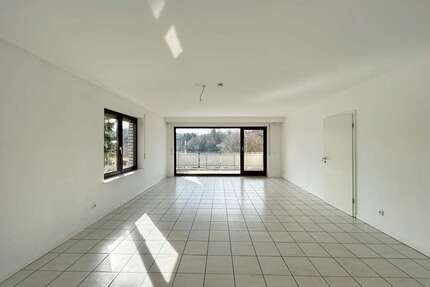 Haus zum Mieten in Eppstein Vockenhausen 1.950,00 € 186 m² - Eppstein / Vockenhausen