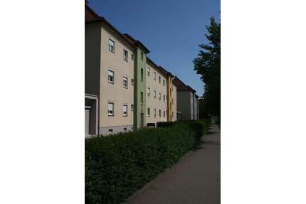 Wohnung zum Mieten in Gera 300,00 € 48.77 m²