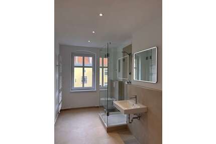 Wohnung zum Mieten in Berlin 1.415,82 € 67.42 m²