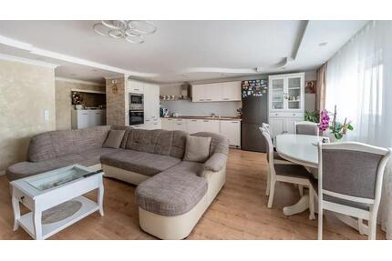 Provisionsfreie 3-Zimmer-Wohnung in Sulgen mit Aufzug und Balkon - Schramberg