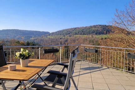 Schöne, neuwertige 3-Z.Wohnung (Emmingen) m. großzügiger Terrasse - Ebhausen