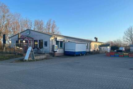 Haus zum Kaufen in Thiessow 990.000,00 € 450 m²