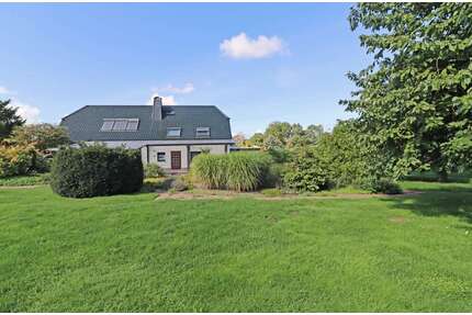 Haus zum Kaufen in Salzwedel 250.000,00 € 225.42 m²